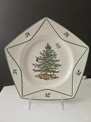 SPODE Christmas Tree Star Shaped 9" Serving Plate - Image 1 of 4