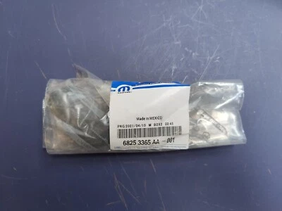 New Genuine Mopar Engine Coolant Hose 68253365AA Jeep Grand Cherokee CRD 11-22 - Image 1 of 2