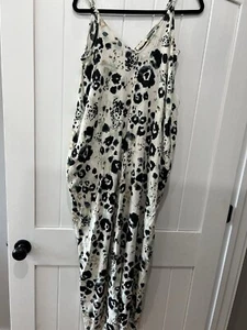 Love Stitch Maxikleid - Bild 1 von 3