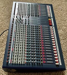 Soundcraft LX7ii 24-Channel Professional Mixer Console. Excellent Condition