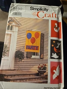 Simplicity Crafts Pattern 9590 Holiday and Party Banners - Uncut - Picture 1 of 2