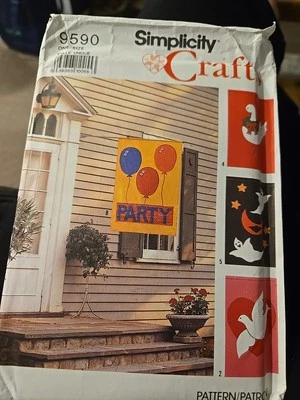 Simplicity Crafts Pattern 9590 Holiday and Party Banners - Uncut - Image 1 of 2