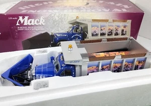 FIRST GEAR-Modello B Dump Truck con Aratro RIMOZIONE NEVE ALTA MONTAGNA 1/25 NUOVO CON SCATOLA - Foto 1 di 21