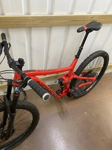 Norco Sight A9 2019 - Mountain Bike (GREAT CONDITION) - Picture 1 of 7