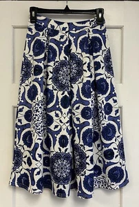 BOOHOO Nights Flare Floral Fit and Flare Skirt A-line Uk 8 US 4 - Picture 1 of 9