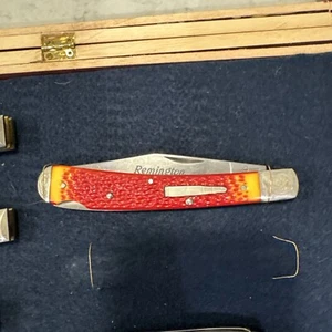 REMINGTON UMC R1253 LOCKBACK BANANA TRAPPER - 2004 - Picture 1 of 7