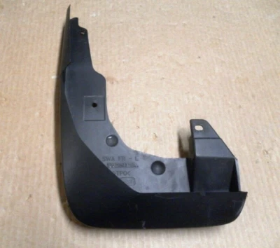 2007-2011 Honda CR-V Front Left Mud Guard OEM SWA FR-L - Image 1 of 4