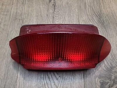 1995-1998 98 Honda Cbr600f3 lanterna traseira traseira luz de freio traseira vermelha OEM rachadura  - Imagem 1 de 4