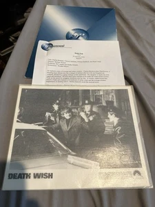 Death Wish Pressemappe - Charles Bronson - 3 x Foto & 5 x 35 mm Dia - Bild 1 von 8
