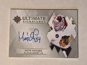 2023-24 UD Ultimate Collection Petr Mrazek Ultimate Signatures Autograph US-PM - Bild 1 von 2