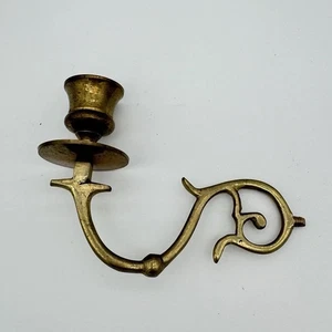 Vintage massiver Messing Wandhalterung Kerzenhalter Wandleuchter Arm 5,5" verzierte Schriftrolle - Bild 1 von 11