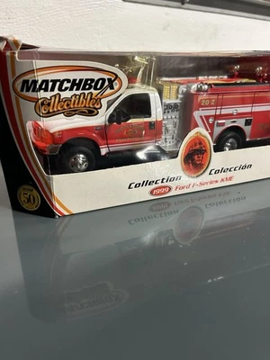 FORD F-SERIES KME MIDDLETOWN PUMPER 1999 Matchbox Collectibles 2 sellado nuevo Foto 1 de 4