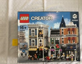 LEGO CREATOR: Assembly Square (10255) - New & Sealed