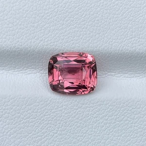 Natürlicher rosa Turmalin 3,61 kt Kissenschliff besonderer Edelstein Geschenk - Bild 1 von 7