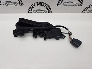 Jaguar F-Type R X152 2015 cupé conductor delantero derecho manija puerta exterior negro - Imagen 1 de 7