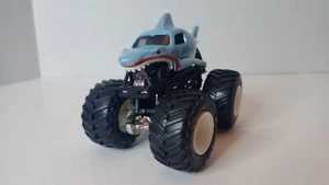 Hot Wheels Monster Jam World Finals Megaodon 1:64 - Collectible Diecast Truck - Picture 1 of 6