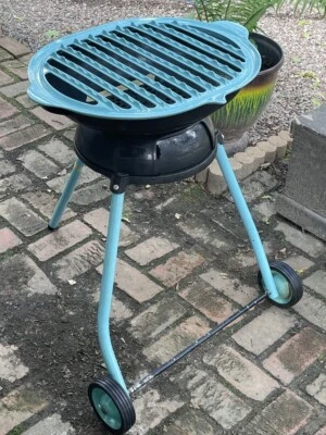 Vintage 1960s Prizer Ware Charcoal Hibachi Grill Cast Iron Enamel MCM Tiki Bar - Image 1 of 4