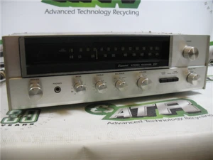 Sansui 221 Vintage Stereo Receiver 8W/Channel All I/O Working Display - Picture 1 of 9