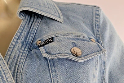 Jaqueta curta vintage ESCADA Margaretha Ley azul denim botão tamanho 36 - Imagem 1 de 4