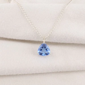 Elegante colgante de plata con piedras preciosas de tanzanita de 0,58" joyas para regalo de cumpleaños - Imagen 1 de 6