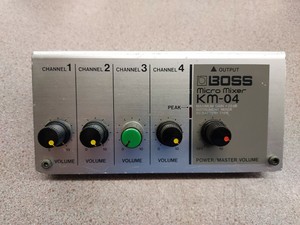 Boss KM-04 Micro Mixer
