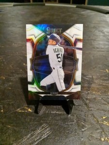 2023 Panini Select White Sp Ichiro #/149 Seattle Mariners