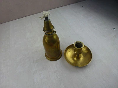 Ancienne lampe à pétrole, Pigeon déposé, bougeoir Silver & Co, London - Photo 1/4