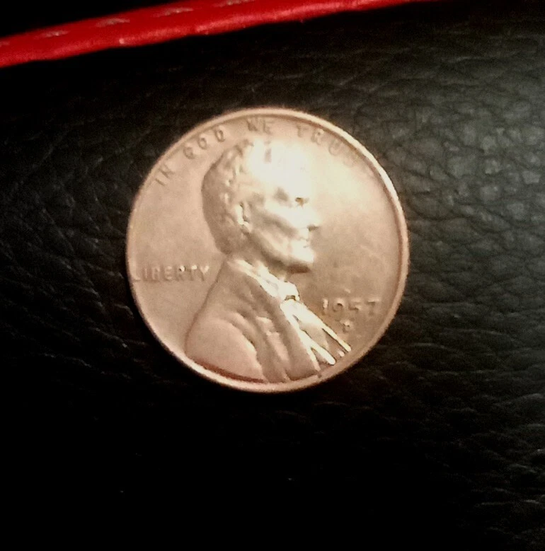 1957 D WHEAT PENNY - RARE! -  "L" in LIBERTY ON RIM , The "L" B" E  - Image 1 of 4