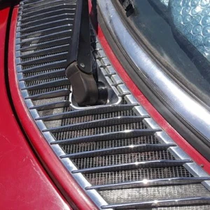 Mercedes w123 Windshield Wiper Blade Plastic Grommets Covers cowl 240 300 D C T - Picture 1 of 3