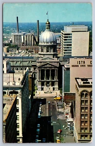 Postal de Indianápolis Indiana mirando hacia el oeste Down Market Street Capitol Dome - Imagen 1 de 2
