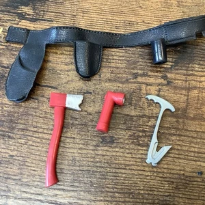 Vintage Action Man 1st Edit crash crew belt With Accessories - Picture 1 of 6