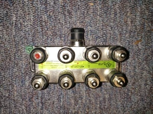 Used DIRECTV Approved SWM 4-Way Wide Band Splitter MSPLIT4R1-02 Green Working - Picture 1 of 1