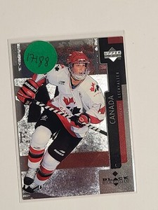 1997-98 UPPER DECK BLACK DIAMOND VINCENT LECAVALIER RC ROOKIE HOCKEY CARD # 150