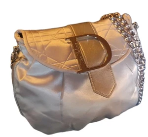 🌟 Upcycled Dior Parfums Ltd Edition Handtasche - Nachhaltiger Luxus Iconic Style - Bild 1 von 16