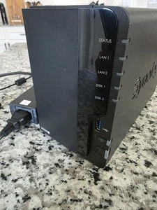 Synology DiskStation DS220+ 2-Bay NAS 2GB RAM (Upgraded to 18g) Black Diskless - Afbeelding 1 van 6