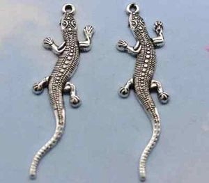2 dijes de lagarto 56 x 15 mm metal tono plata antiguo vendedor de EE. UU. 1195 - Imagen 1 de 3