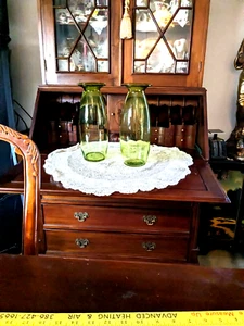 SET OF TWO VINTAGE LARGE HAND BLOWN GLASS VASE LIGHT GREEN VIBRANT COLORS - Picture 1 of 11