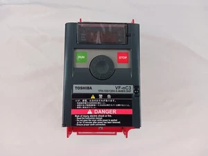 Toshiba VFD 110 VAC Verwendung mit Cassel HQ Förderbandsteuerung - Bild 1 von 4