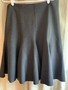 Elie Tahari Sz 12 Side Zip Above Knee Black Flare Tulip A-Line Skirt - Picture 1 of 4