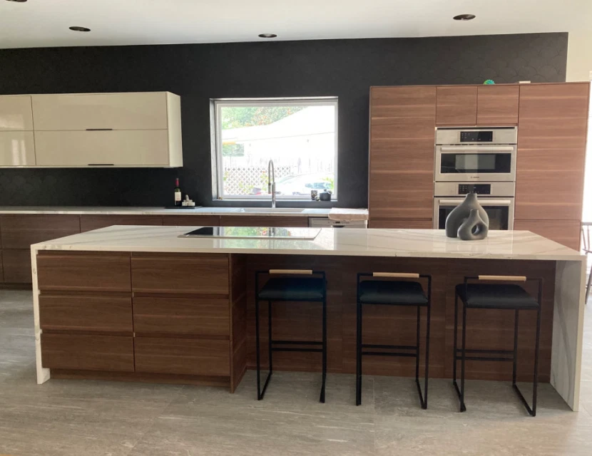 全新带盒 宜家 Voxtorp 核桃效果门抽屉盖板(精选) — 第 1/1 张图片