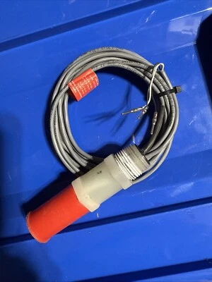 Signet 2350 temperature Sensor ￼ - Image 1 of 4