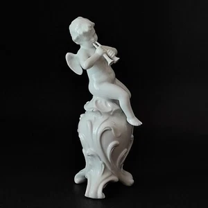 Statuina - Puttino suonatore con cornetti - Ginori - serie Capodimonte (c. 910) - Foto 1 di 14
