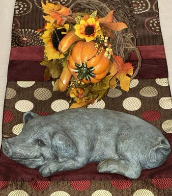 Centro de mesa de cerdo de acción de gracias figura pátina color resina piedra escultura texturizada Foto 1 de 4