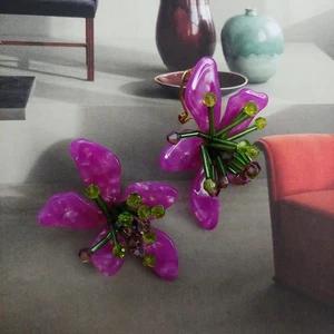 Zara Resin Purple Flower Earrings - Picture 1 of 4