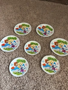 Set of Vintage Little Red Riding Hood Tin Play Plates Great Graphics Set Of 7 - Picture 1 of 5