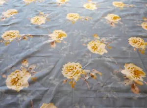 VINTAGE LENGTH OF 1960s COTTON MANES FABRICS 250cm x 112cm - Picture 1 of 4