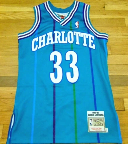 MITCHELL & NESS NBA CHARLOTTE HORNETS ALONZO MOURNING 1992-93 JERSEY SIZE S 36 Cover