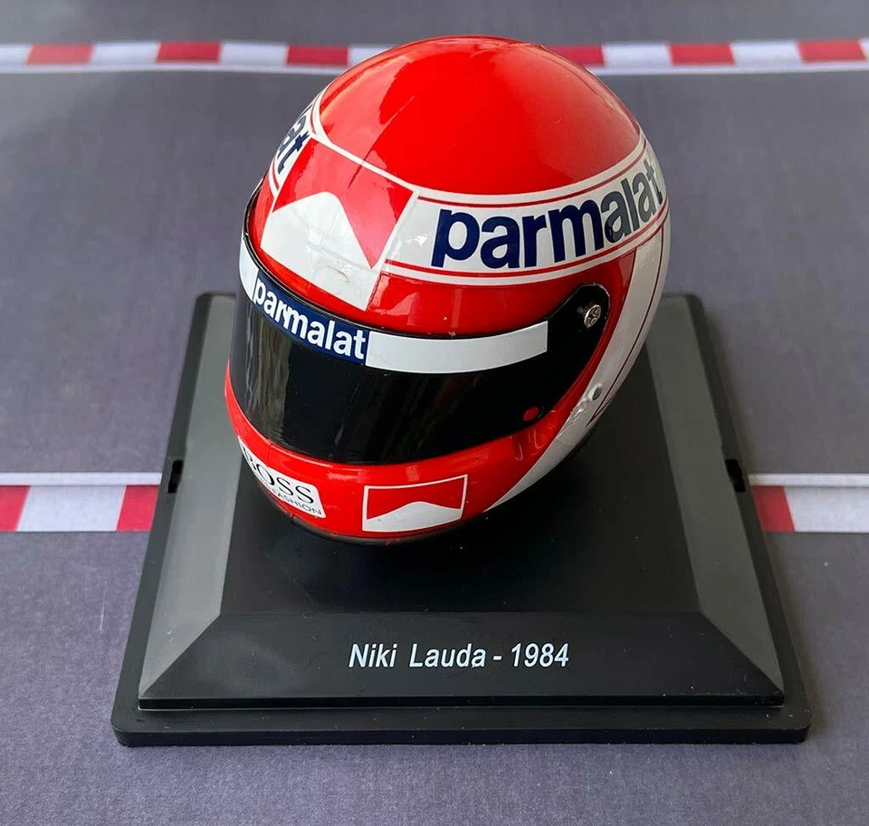 CASCO HELMET AYRTON SENNA 1988 F1 WORLD CHAMPION SPARK 1 5 RARE no MINICHAMPS