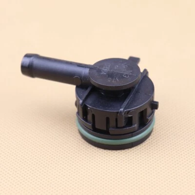 Válvula de ventilación manguera respirador cárter para Audi A1 A3 Q2 Q3 VW Skoda Seat 04E103175M Foto 1 de 4