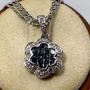 14K White Gold Blue And White Diamond Pendant 2.9 grams 1” - Picture 1 of 12